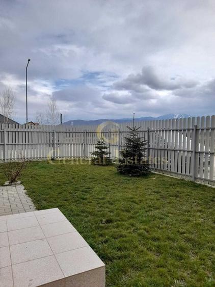 Casă individuală cu 4 camere cu Teren 250 Mp în Ghimbav
