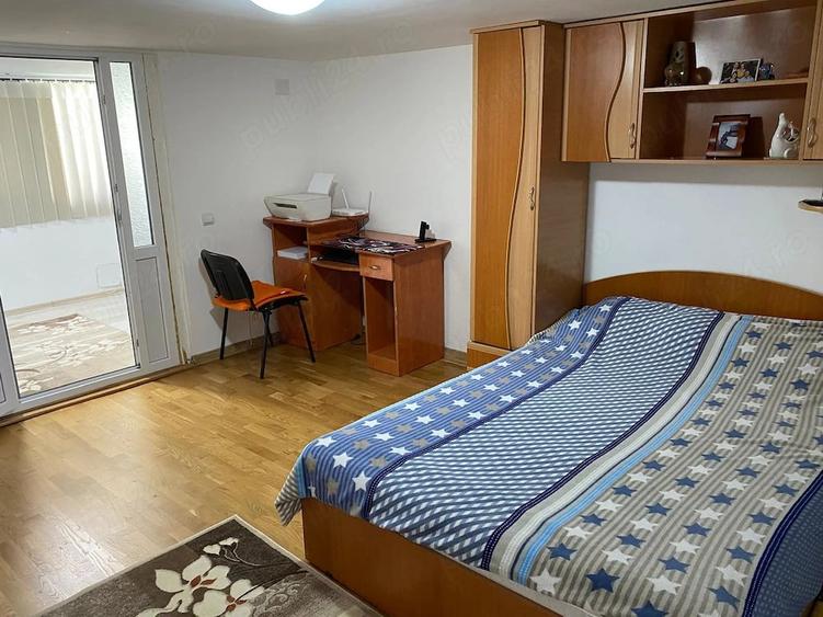 Casă cu Teren 2000 Mp în Pârscov