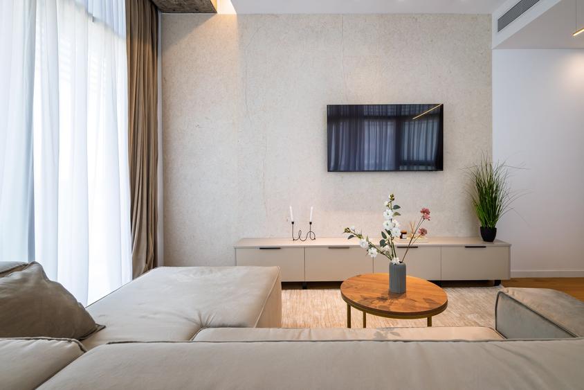 Apartament cu 3 camere decomandat în Floreasca