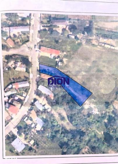 Teren de 1500 mp, în Domnești