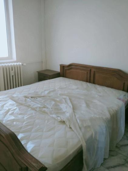 Apartament cu 3 camere decomandat în Sălăjan