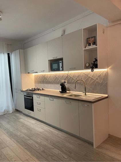 Apartament cu 2 camere decomandat în Tomis Plus