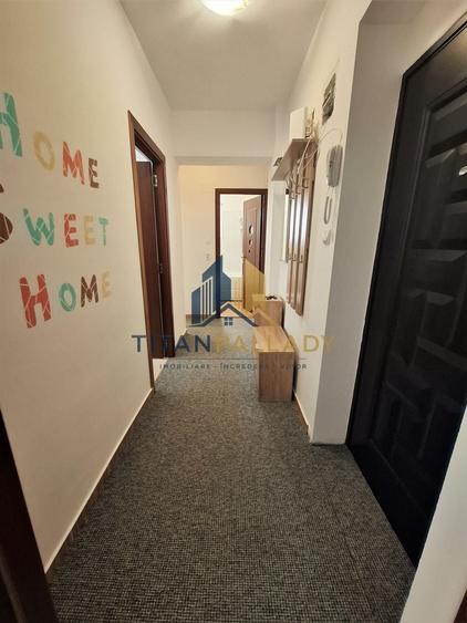 Apartament cu 2 camere decomandat în Berceni