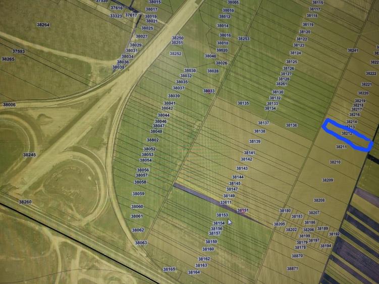 Teren agricol intravilan de 4900 mp, în Joița