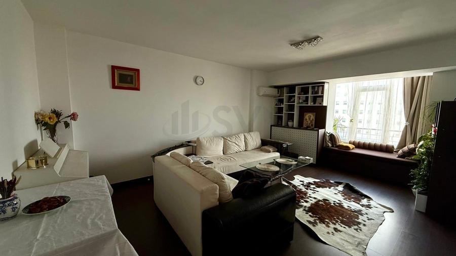 Apartament cu 2 camere decomandat, mobilat în Calea Victoriei