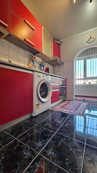 Apartament cu 2 camere decomandat în Scriitorilor