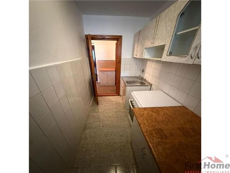 Garsonieră decomandată, mobilată în Brăilei