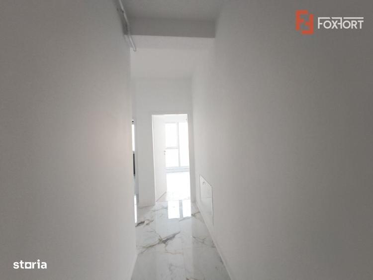 Apartament cu 2 camere decomandat în Girocului