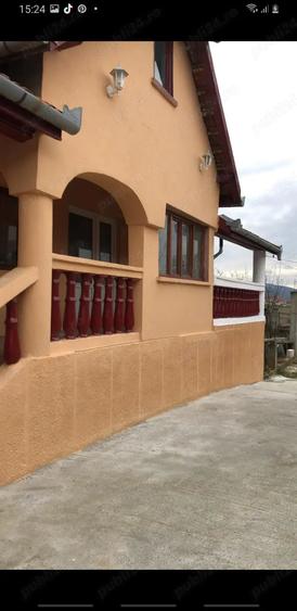 Casă cu 2 camere în Central