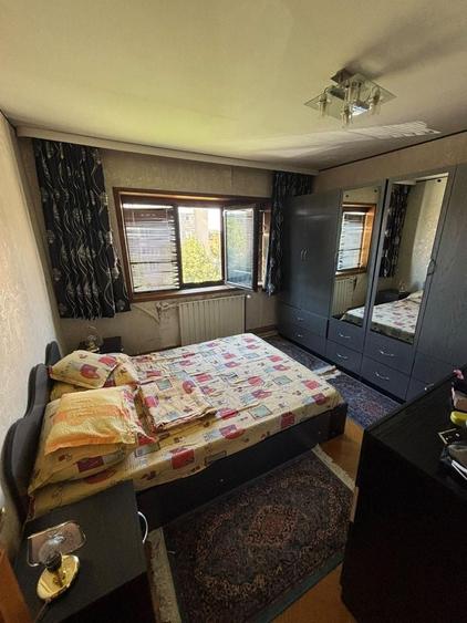 Apartament cu 3 camere decomandat în Alfa