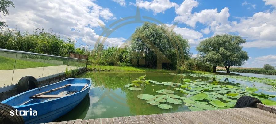 Dom00444 - vila luxurianta la lac cu ponton si casa de barca snagov - 15