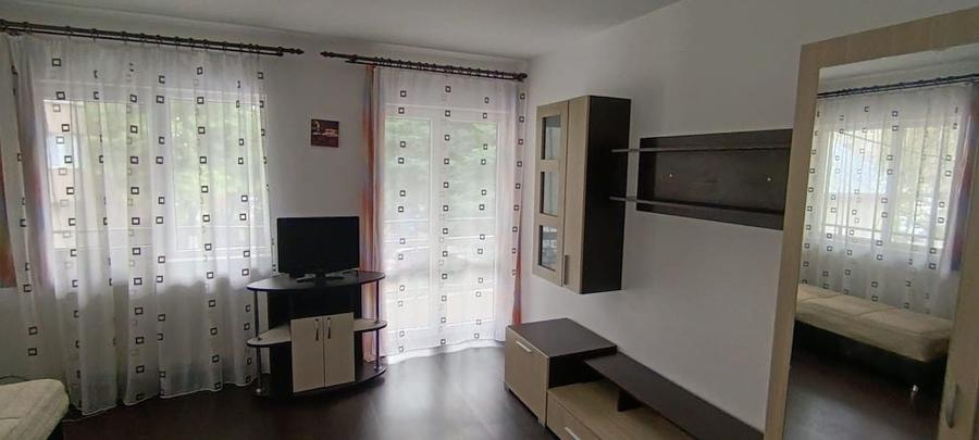 Apartament cu 2 camere decomandat în Șcheia