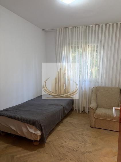 Apartament cu 3 camere semidecomandat, mobilat în Cetății