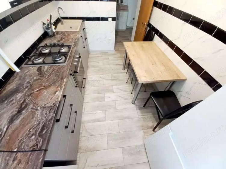 Apartament cu 3 camere semidecomandat în Dacia