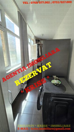 Apartament cu 2 camere decomandat în Craiovei