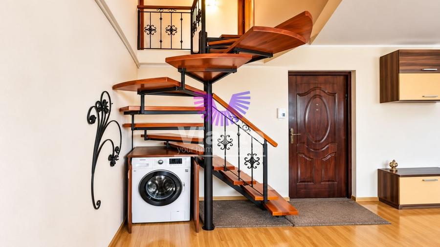 Apartament cu 3 camere decomandat, mobilat în Terezian