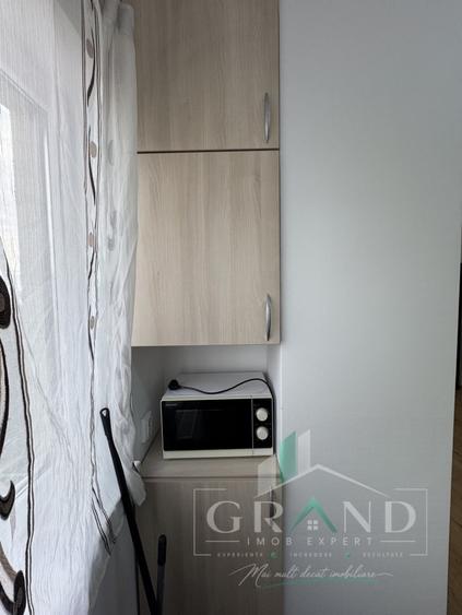Apartament cu 2 camere semidecomandat, mobilat în Gară