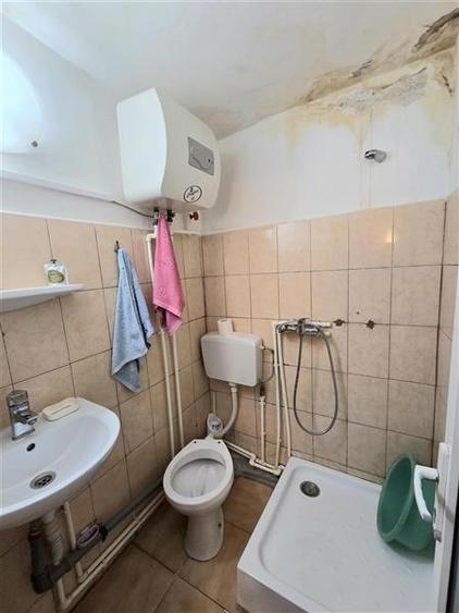 Garsonieră semidecomandată în Central