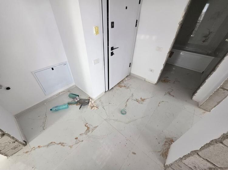 Apartament cu 2 camere semidecomandat în Dobroești