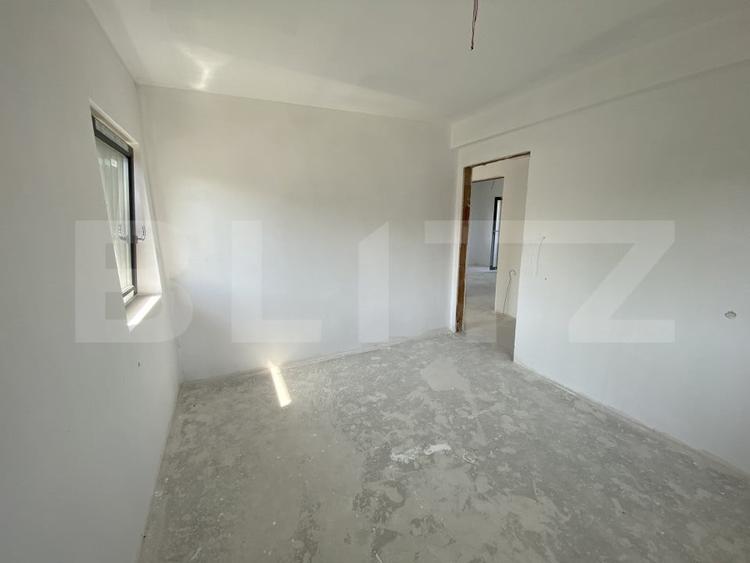 Casă individuală cu 4 camere cu Teren 500 Mp în Exterior Sud