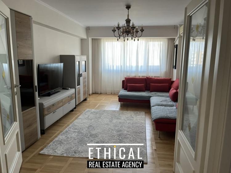 Apartament cu 4 camere decomandat, mobilat în 13 Septembrie