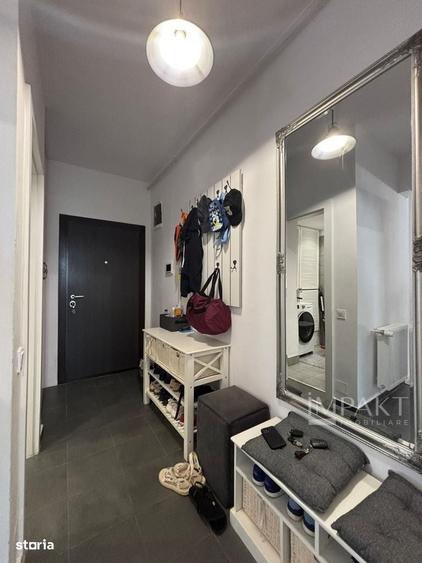 Apartament cu 3 camere semidecomandat în Zorilor