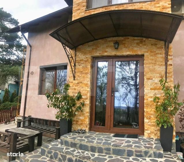 Casă cu 4 camere cu Teren 774 Mp în Central
