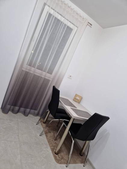 Garsonieră decomandată în Aradului