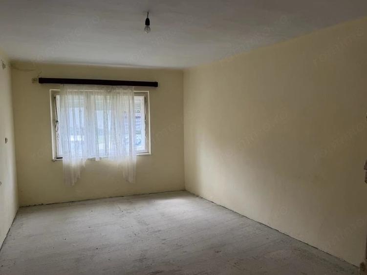 Casă cu Teren 750 Mp în Central