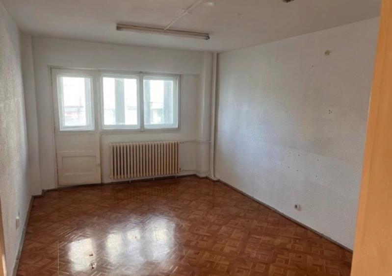 Apartament cu 2 camere decomandat în Moșilor