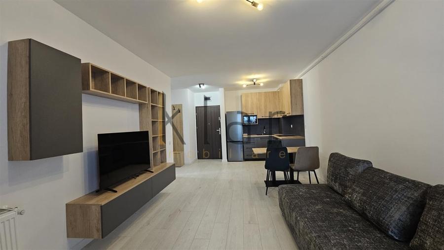 Apartament cu 2 camere decomandat, mobilat în Între Lacuri