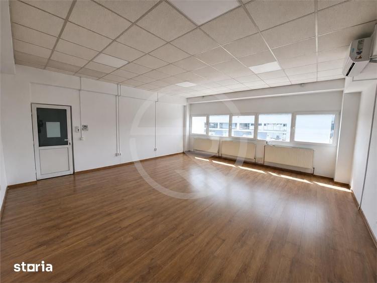 Spațiu comercial, de 130 mp, în Baciu