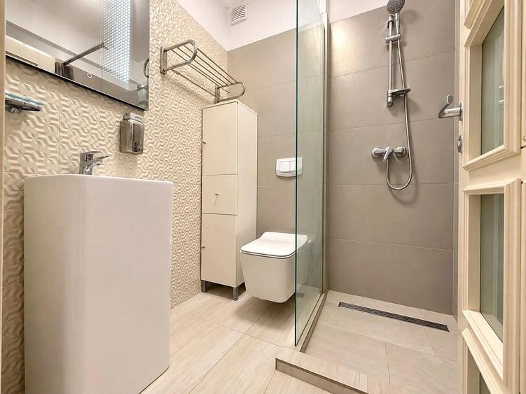 Apartament cu 2 camere nedecomandat în Valea Lupului