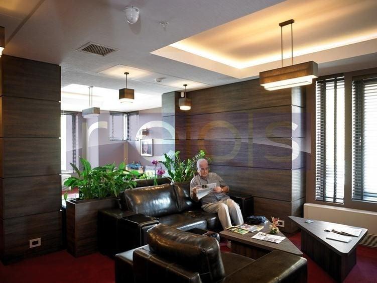 VANZARE SPATIU COMERCIAL- CLINICA DENTARA - ZONA VITAN - 4