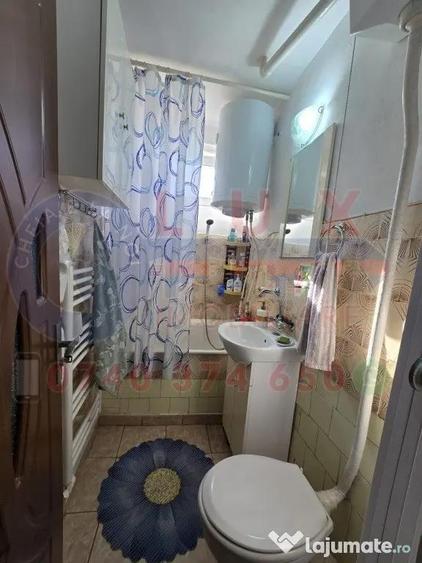 Apartament cu 2 camere decomandat în Neptun