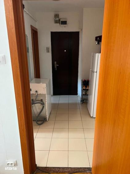 Garsonieră decomandată în Podu Roș