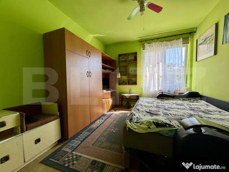 Apartament cu 4 camere decomandat în Tudor