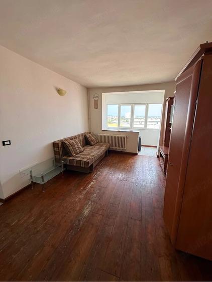Apartament cu 2 camere semidecomandat în Olimpia-Stadion