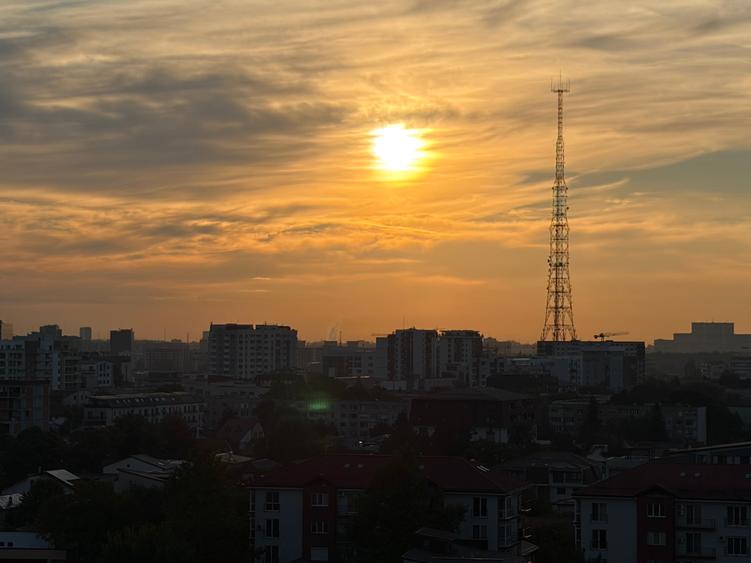 Apartament cu 2 camere decomandat în Militari