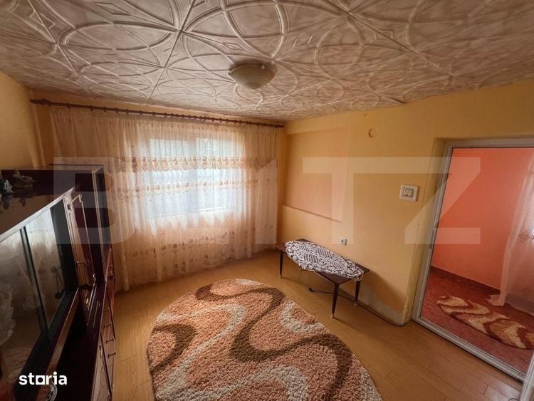 Casă cu 4 camere cu Teren 2000 Mp în Rovine