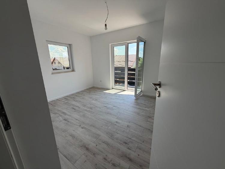 Casă individuală cu 4 camere cu Teren 600 Mp în Tărlungeni