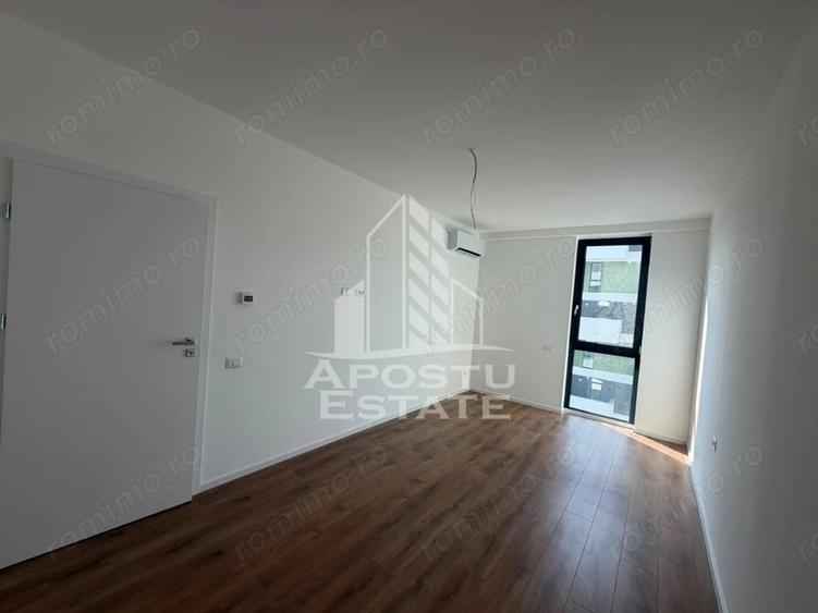 Apartament cu 2 camere decomandat în Torontalului
