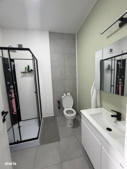 Casă cu 4 camere în Tunari