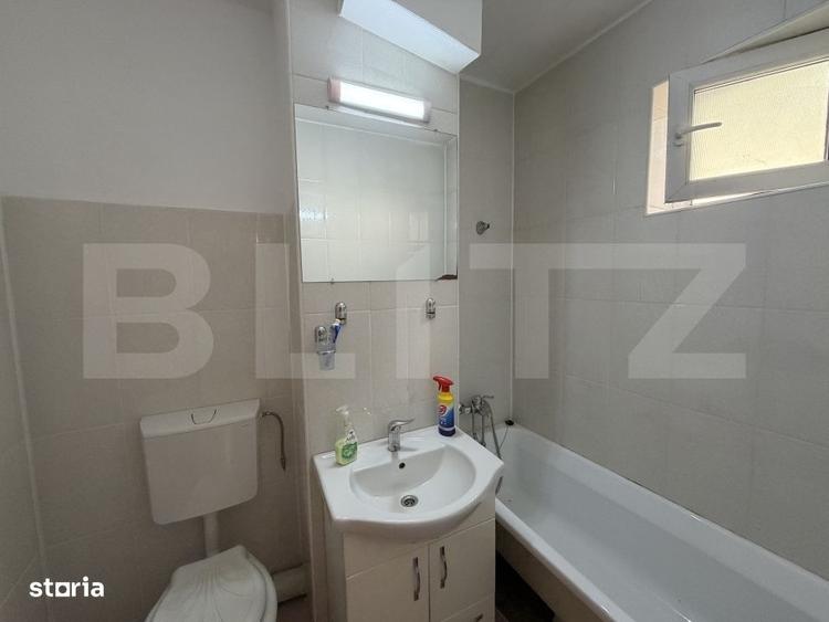 Apartament cu 3 camere decomandat, mobilat în Central — fotografia 1
