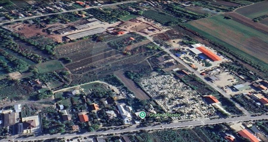 Teren Construcții intravilan de 25200 mp, în Sud