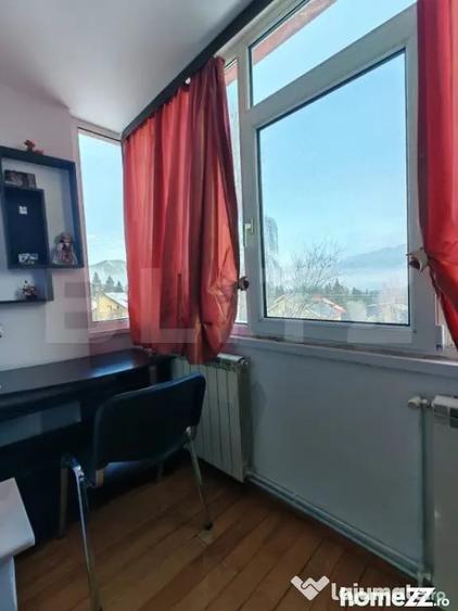 Apartament cu 2 camere decomandat în Predeal
