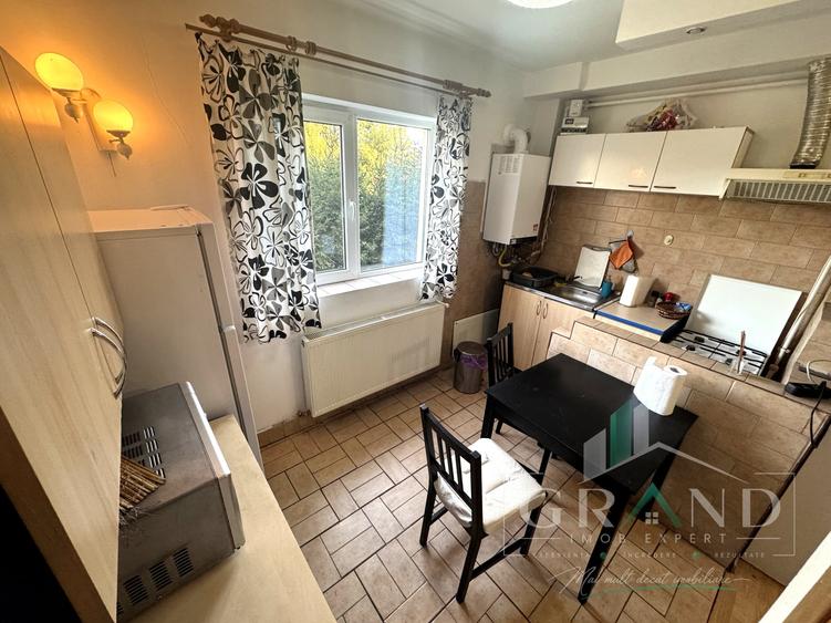 Apartament cu 2 camere semidecomandat, mobilat în Mănăștur