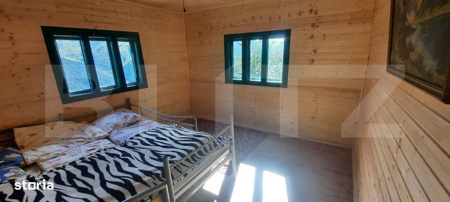 Casă cu 3 camere cu Teren 1000 Mp în Șugag