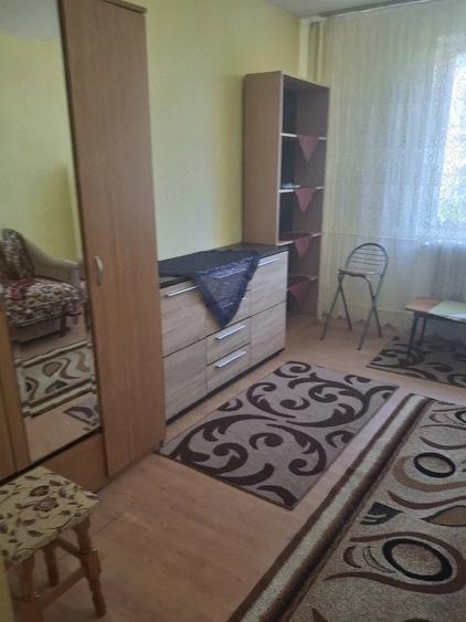 Apartament cu 2 camere nedecomandat în Central