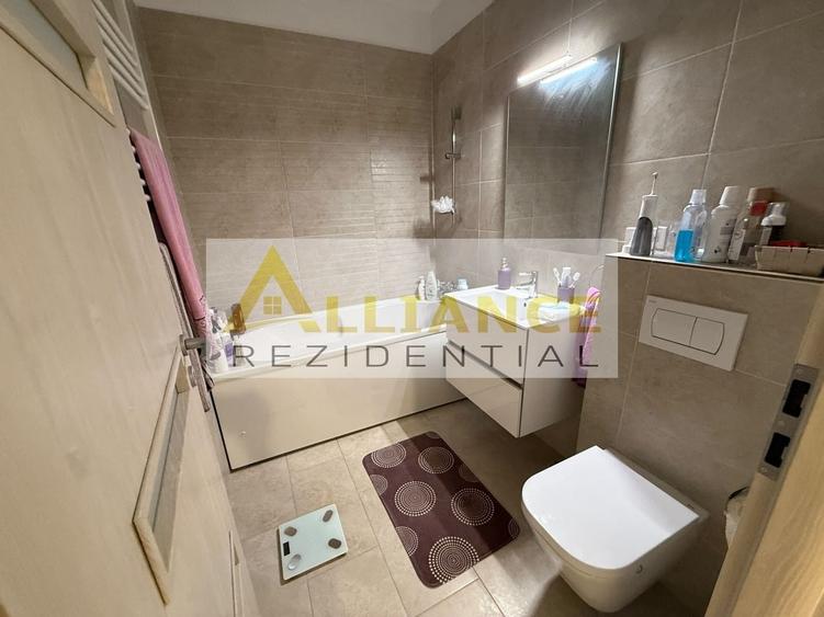 Apartament cu 3 camere decomandat, mobilat în Apărătorii Patriei